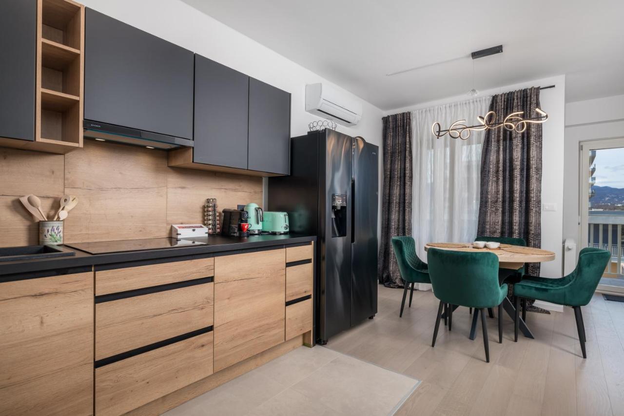 Apartman Flos Maris Rijeka Eksteriør bilde